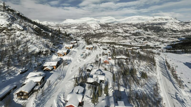Skigaarden hemsedal norway ski resort storelia chalets outdoors 1 main fullscreen